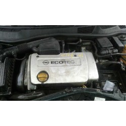 opel astra g berlina del año 2002