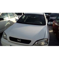 opel astra g berlina del año 1999