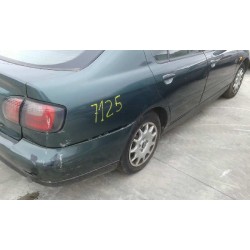 nissan primera berlina (p11) del año 2001