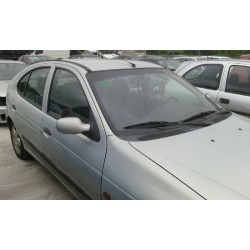 renault megane i fase 2 berlina (ba0) del año 2000
