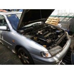 nissan primera berlina (p11) del año 1998