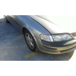 opel vectra b berlina del año 1998