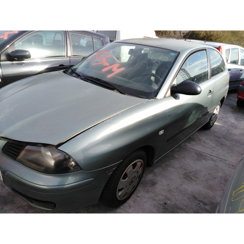seat ibiza (6l1) del año 2002