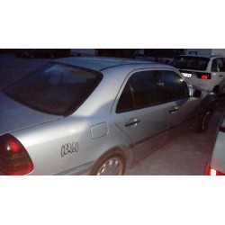 mercedes clase c (w202) berlina del año 1999