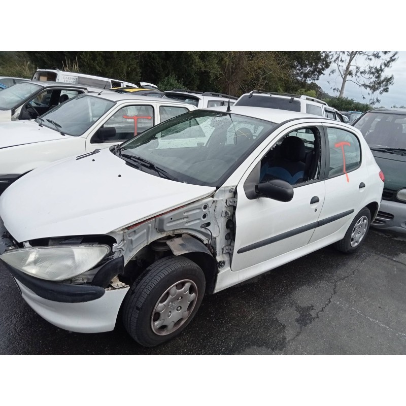 peugeot 206 berlina del año 1999