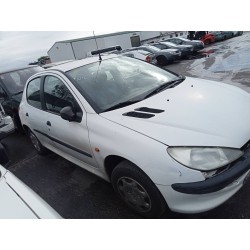 peugeot 206 berlina del año 1999