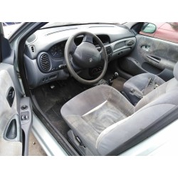 renault megane i fase 2 gandtour (ka..) del año 2000