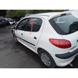 peugeot 206 berlina del año 1999