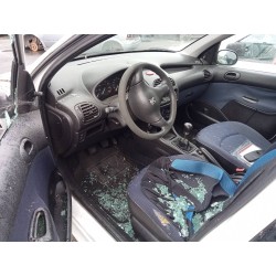 peugeot 206 berlina del año 1999