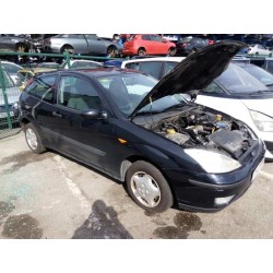 ford focus berlina (cak) del año 2001