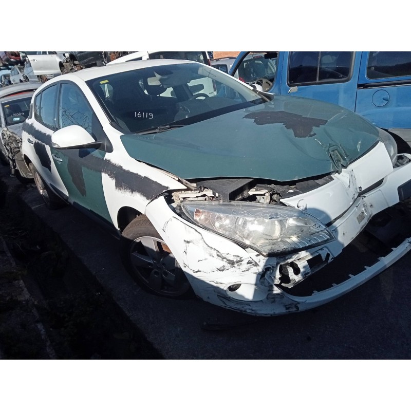 renault megane iii berlina 5 p del año 2010
