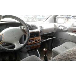 chrysler voyager (gs) del año 1997