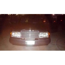 mercedes clase e (w124) berlina del año 1990