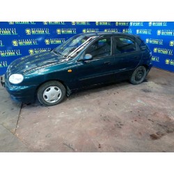 daewoo lanos del año 2001