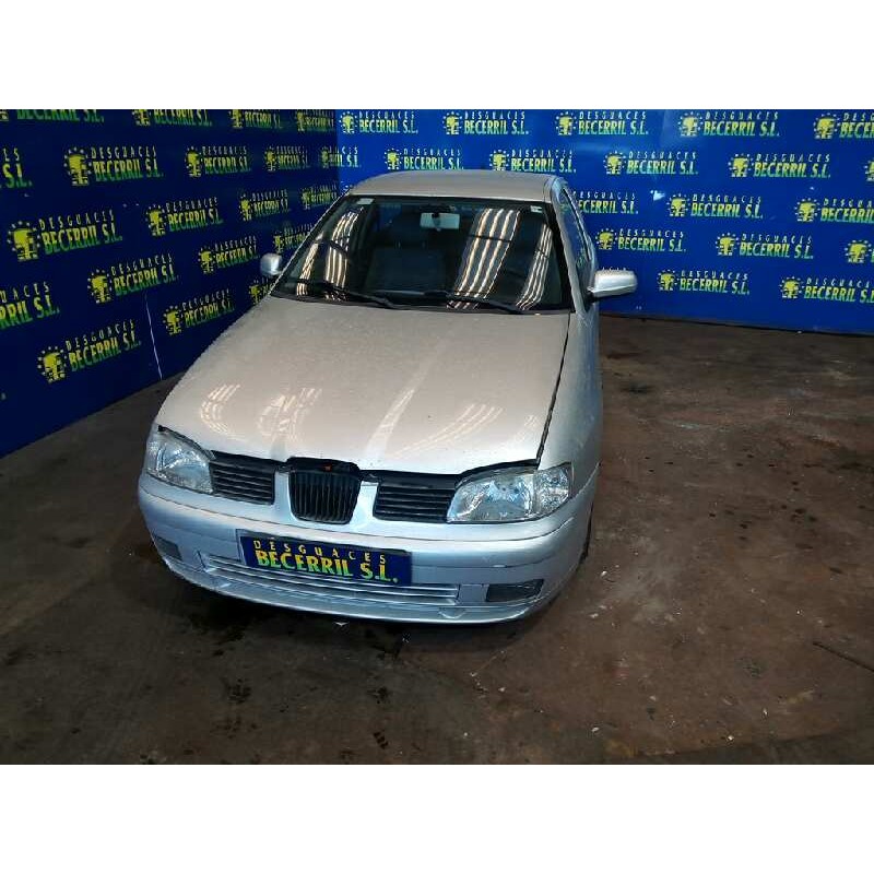 seat ibiza (6k1) del año 2002