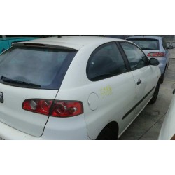 seat ibiza (6l1) del año 2003