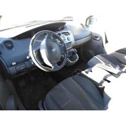 renault scenic ii del año 2005