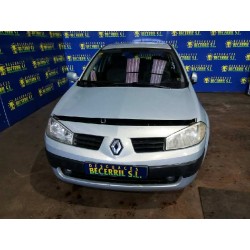renault megane ii berlina 5p del año 2004