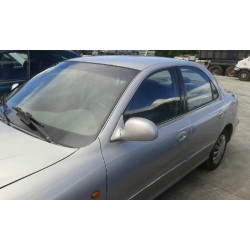 hyundai lantra berlina (rd) del año 1998