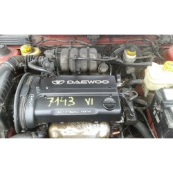 daewoo nubira berlina del año 1999