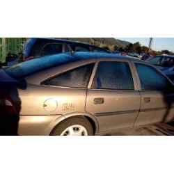 opel vectra b berlina del año 1998
