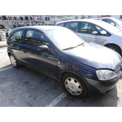 opel corsa c del año 2002