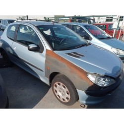 peugeot 206 berlina del año 2003