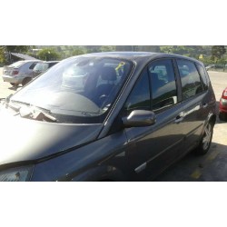 renault scenic ii del año 2005