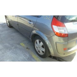 renault scenic ii del año 2005