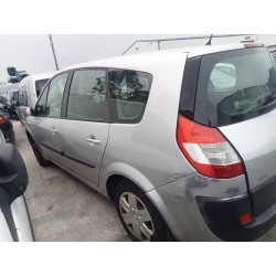renault scenic ii del año 2006