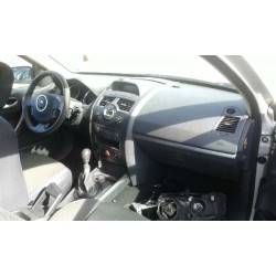 renault megane ii berlina 3p del año 2008