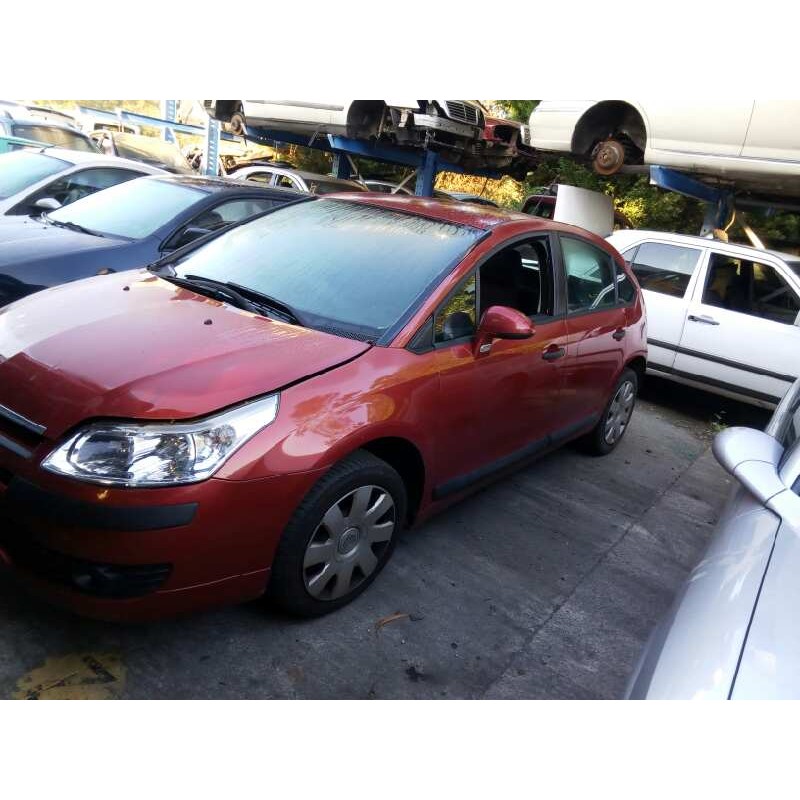 citroen c4 berlina del año 2005