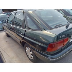 ford escort berlina/turnier del año 1994