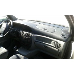 renault scenic (ja..) del año 2000