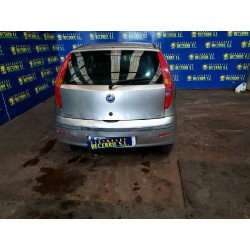 fiat punto berlina (188) del año 2003