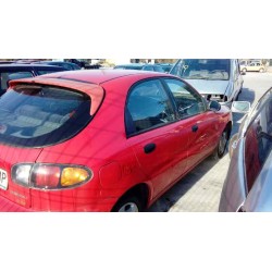 daewoo lanos del año 2001