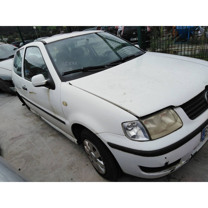 volkswagen polo berlina (6n2) del año 2000