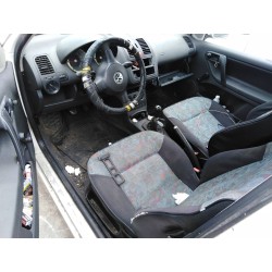 volkswagen polo berlina (6n2) del año 2000