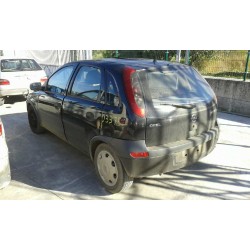opel corsa c del año 2001
