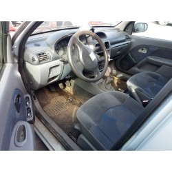 renault clio ii fase i (b/cbo) del año 2001