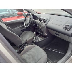 ford fiesta (cbk) del año 2002