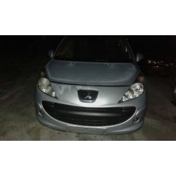 peugeot 207 del año 2006