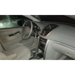 peugeot 207 del año 2006