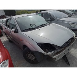 ford focus berlina (cak) del año 2003