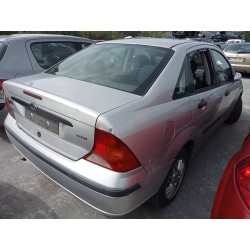 ford focus berlina (cak) del año 2003