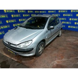 peugeot 206 berlina del año 1950