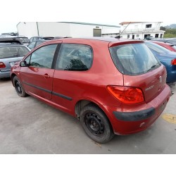 peugeot 307 berlina (s2) del año 2008