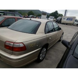 opel omega b del año 2000