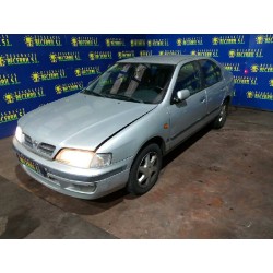 nissan primera berlina (p11) del año 1999