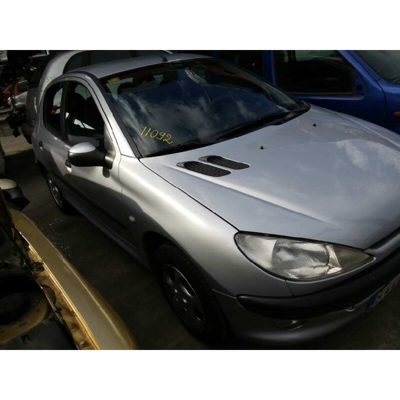 peugeot 206 berlina del año 1999